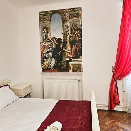 Ludovic Boutique Apartment Brasov Exterior photo